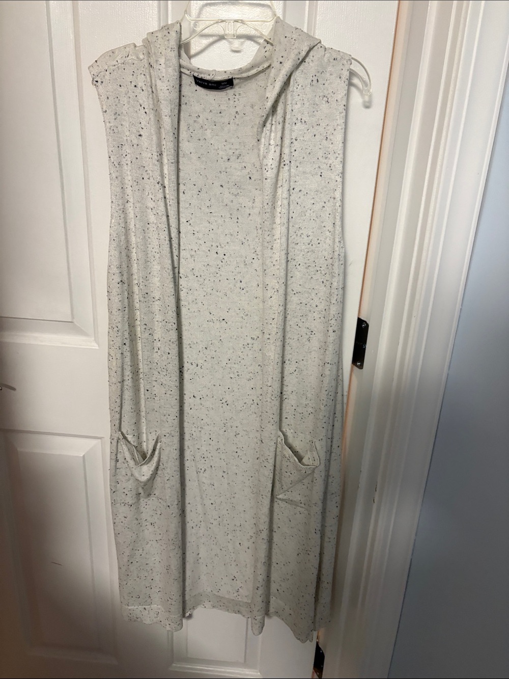 Verve Ami Speckled Light Gray Sleeveless Hooded Tunic